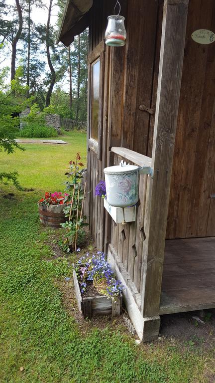 Maenni Summerhouse Kassari ภายนอก รูปภาพ